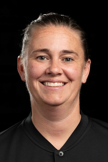 Jessie Biggs Head Coach89 coach jessie biggs